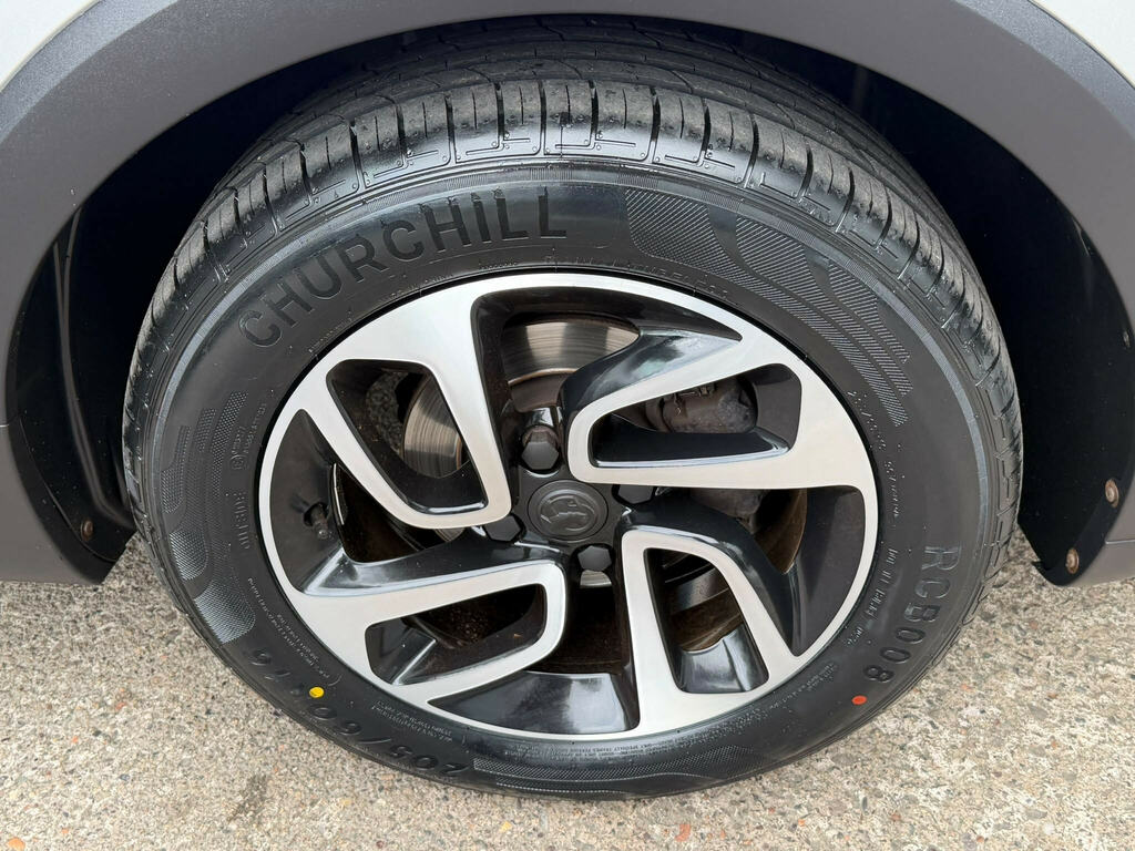Vauxhall Crossland X Se Black #31