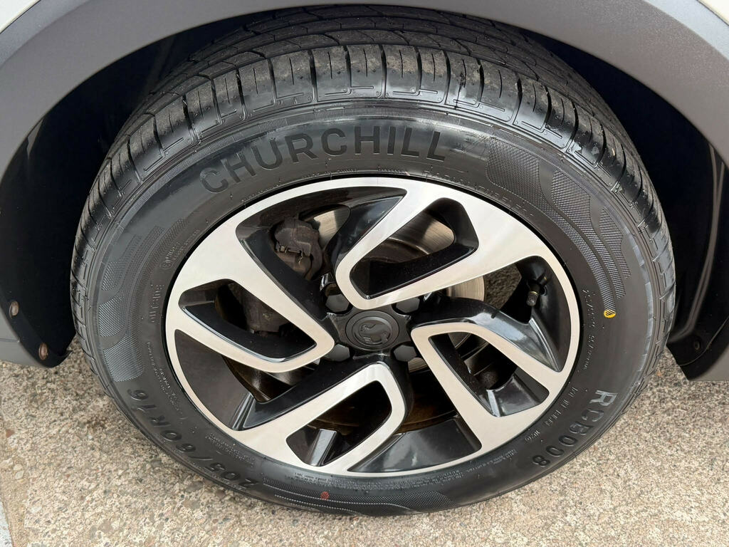 Vauxhall Crossland X Se Black #33