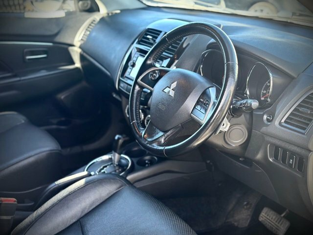 Mitsubishi ASX 2.2 Di-d 4 Suv 4Wd White #3