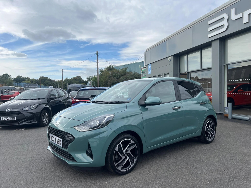 Hyundai I10 1.0 Premium Euro 6 Ss Green #3