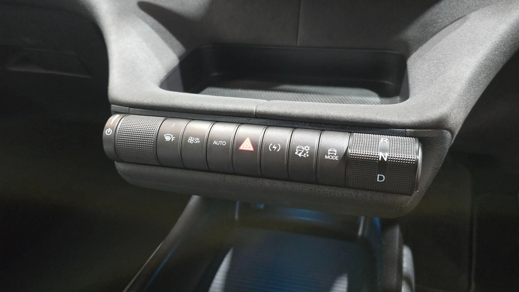 Byd Dolphin 150Kw Design 60.4Kwh Grey #36