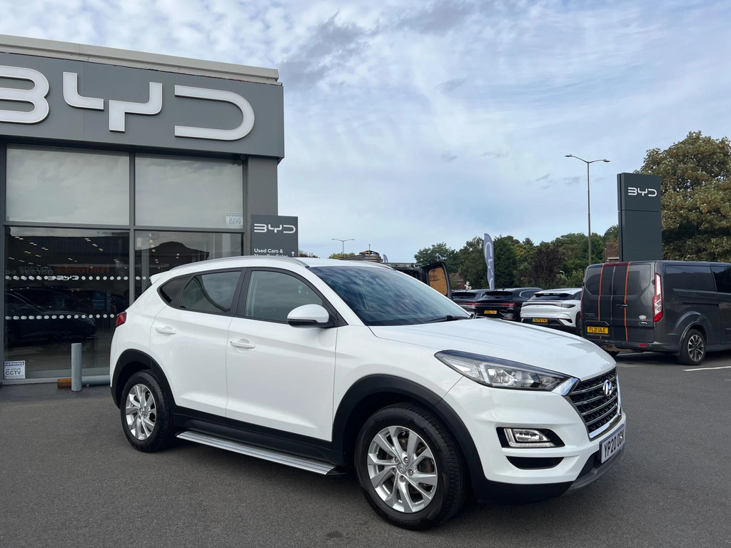 Hyundai Tucson 1.6 T-gdi Se Nav Dct Euro 6 Ss White