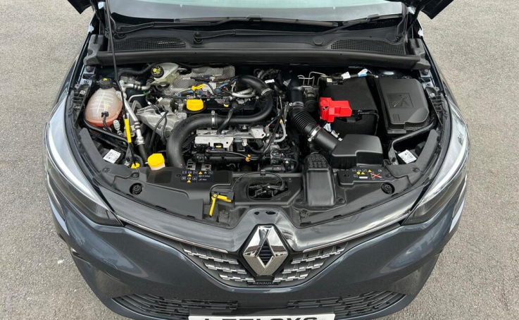 Renault Clio 2022 72 1.6  #17