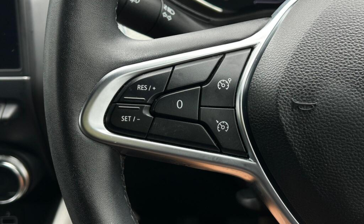 Renault Clio 2022 72 1.6  #36