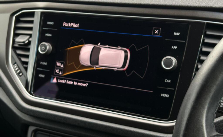 Volkswagen T-Roc Hatchback Grey #25