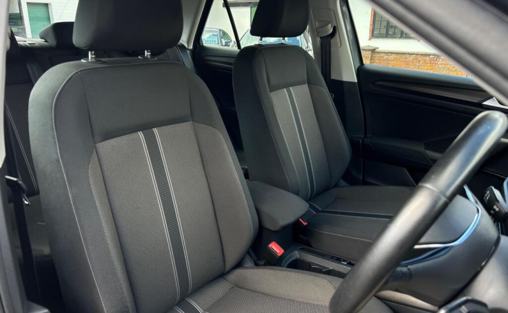 Volkswagen T-Roc Hatchback Grey #16