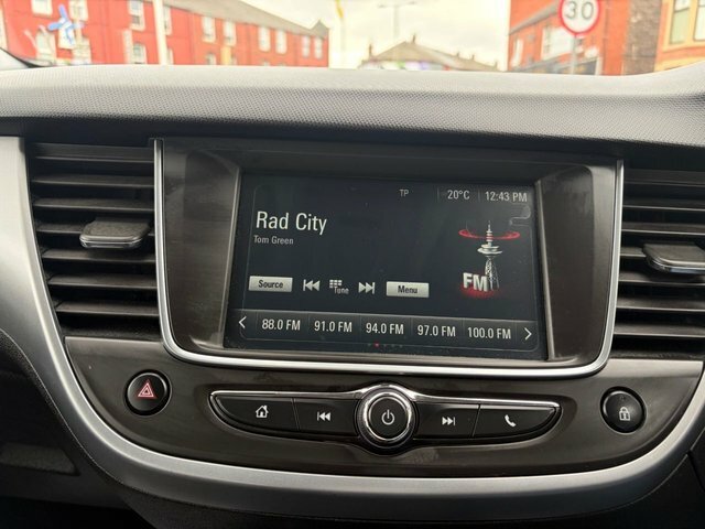 Vauxhall Crossland X 1.2 Se Nav Hatchback Black #17