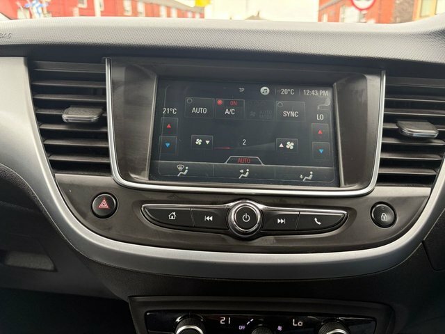 Vauxhall Crossland X 1.2 Se Nav Hatchback Black #18