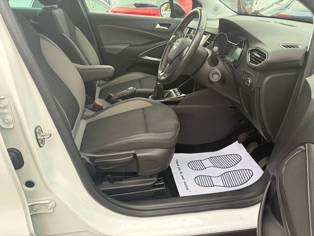 Vauxhall Crossland X Tech Line Nav Grey #10