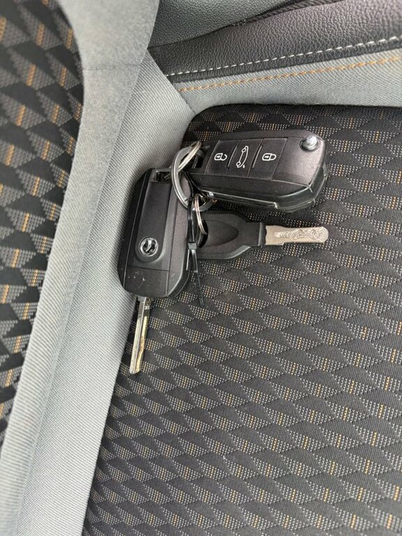 Vauxhall Crossland X Tech Line Nav Grey #27