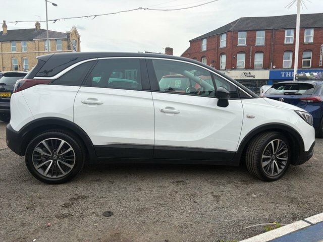 Vauxhall Crossland X Tech Line Nav Grey #8