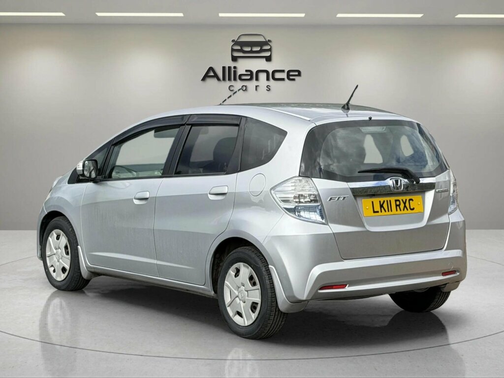 Honda Fit 1.3H Ima He-t Cvt Euro 5 Silver #3