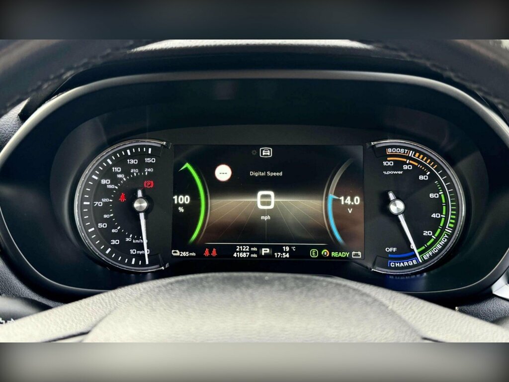 MG MG5 61.1Kwh Exclusive Long Range Red #5