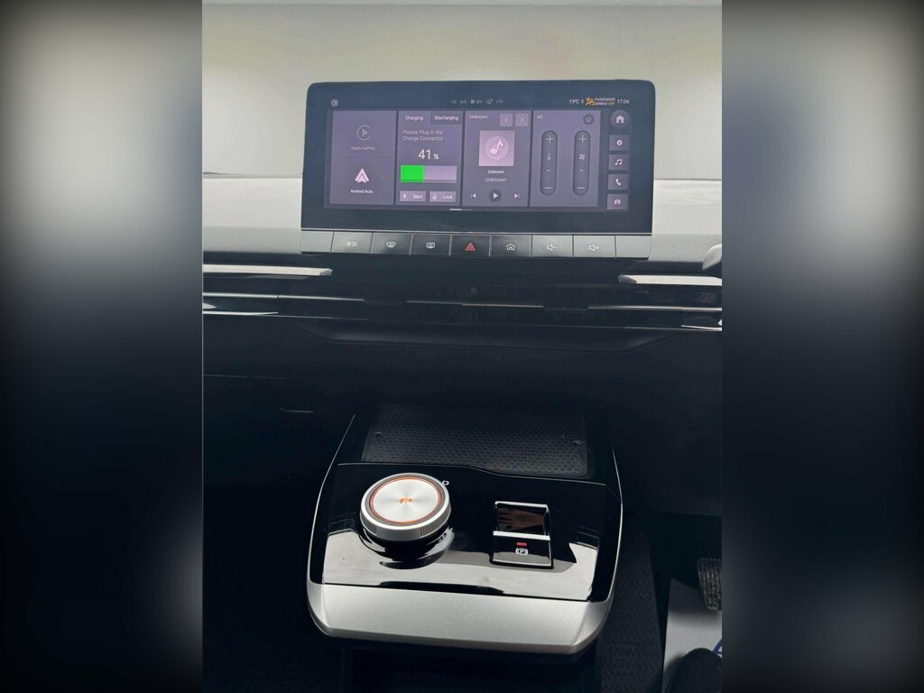 MG MG4 150Kw Trophy Ev Long Range 64Kwh Red #47