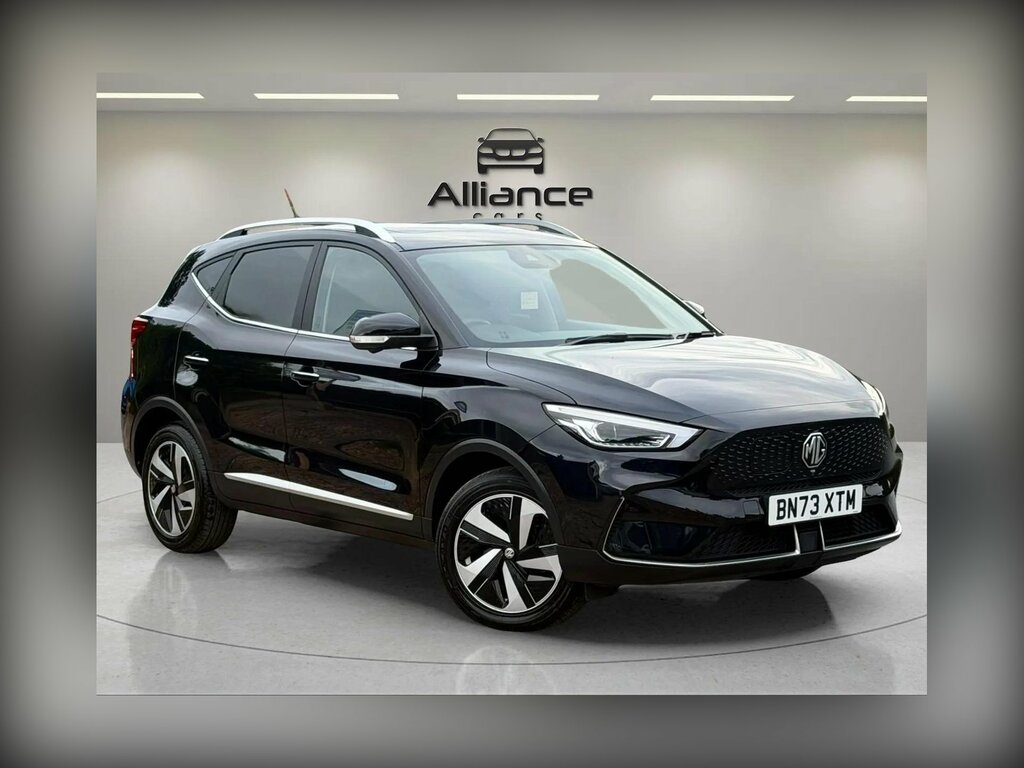 MG ZS 72.6Kwh Trophy Long Range Black
