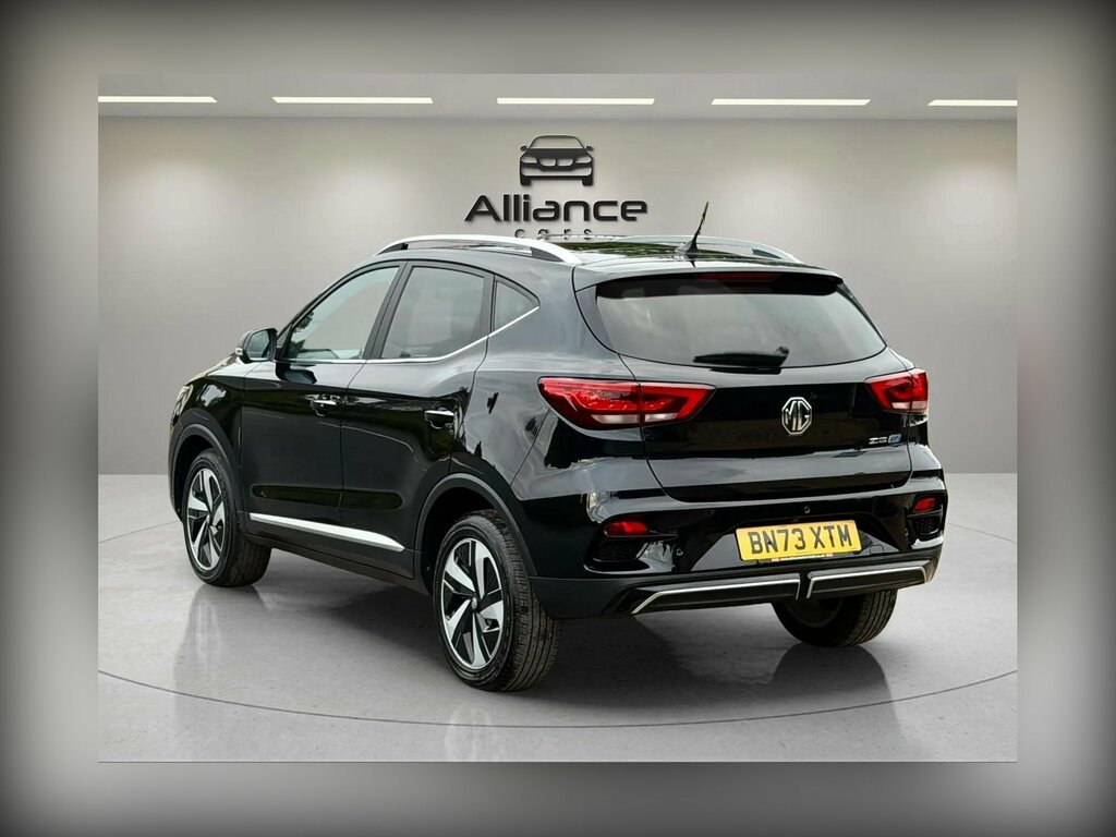 MG ZS 72.6Kwh Trophy Long Range Black #3