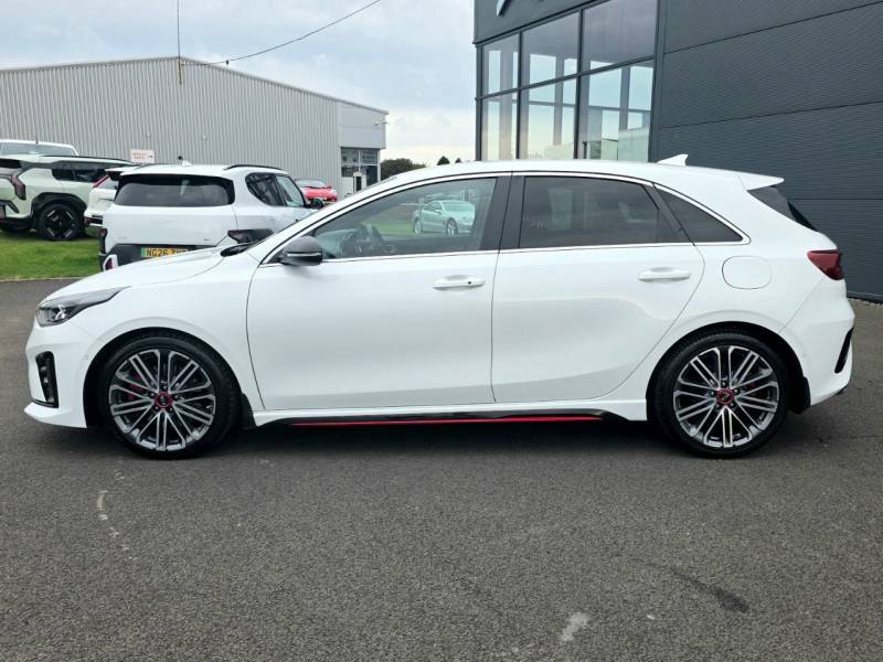 Kia Ceed 1.6T Gdi Isg Gt White #5