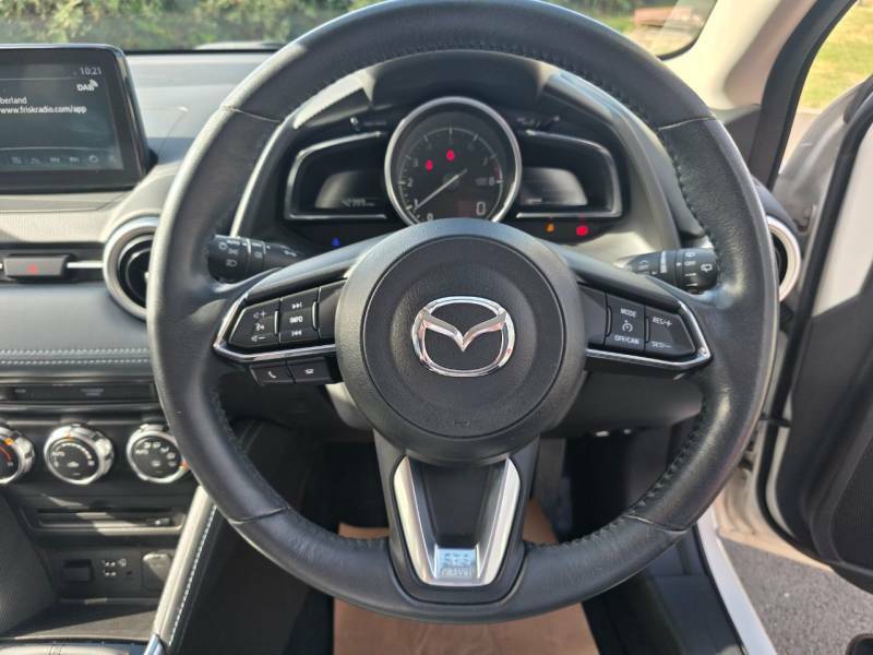 Mazda 2 1.5 Skyactiv G Gt Sport Nav Red #13