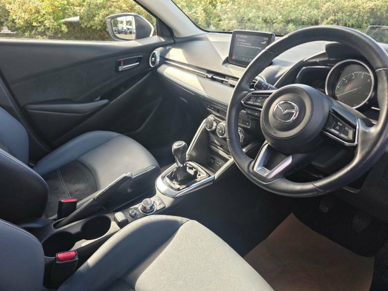 Mazda 2 1.5 Skyactiv G Gt Sport Nav White #2