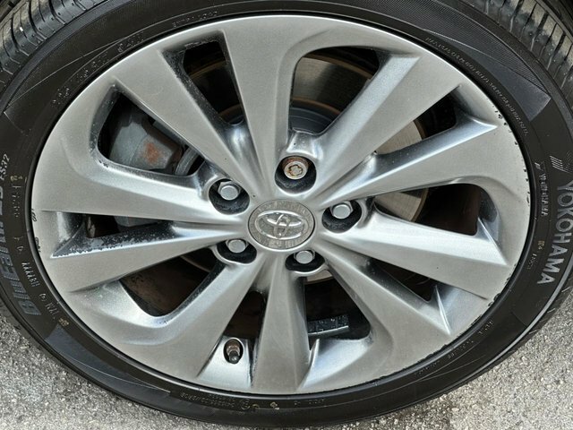 Toyota Auris Excel Red #45
