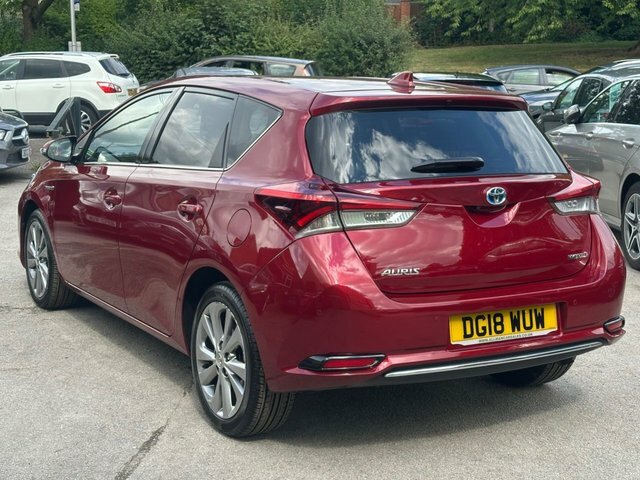 Toyota Auris 1.8 Vvt-h Excel Hatchback Hybrid Cvt Eu Red #6