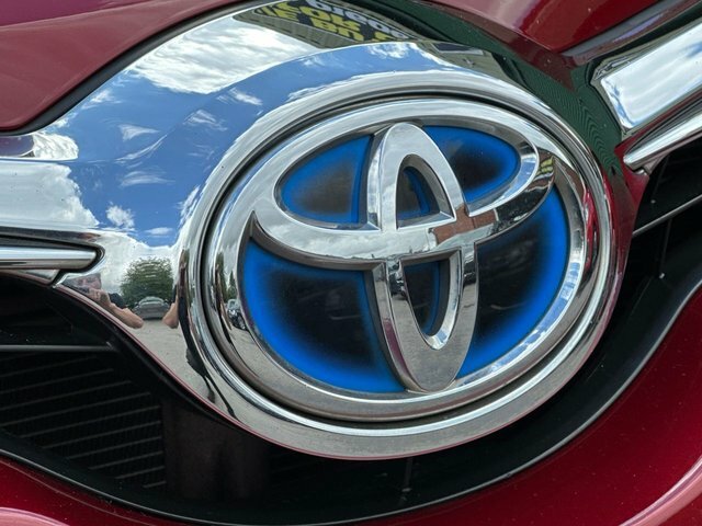 Toyota Auris Excel Red #49