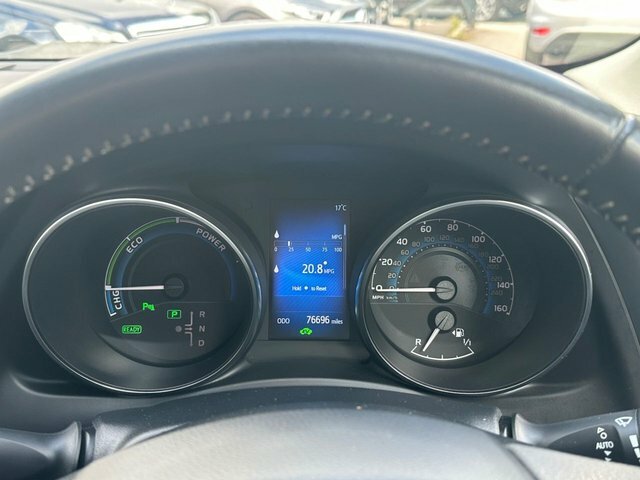 Toyota Auris Excel Red #11