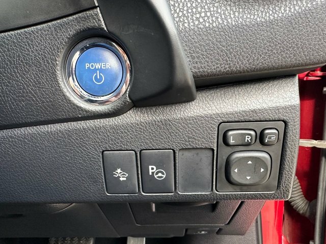 Toyota Auris Excel Red #27