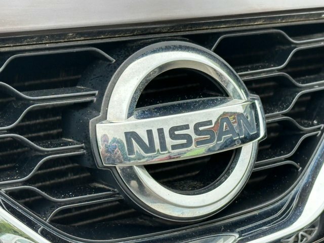 Nissan Micra Acenta White #40
