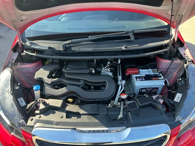 Peugeot 108 108 Active Red #40
