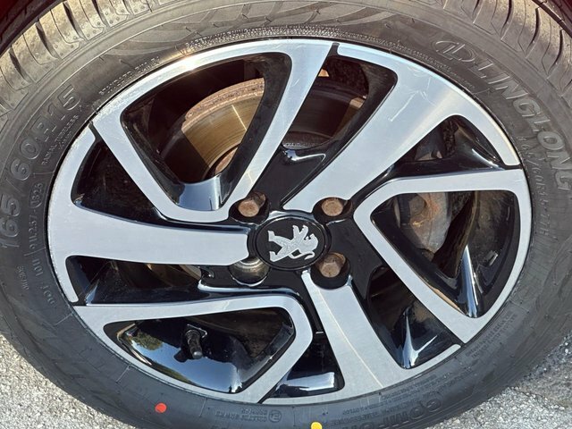 Peugeot 108 108 Active Red #48