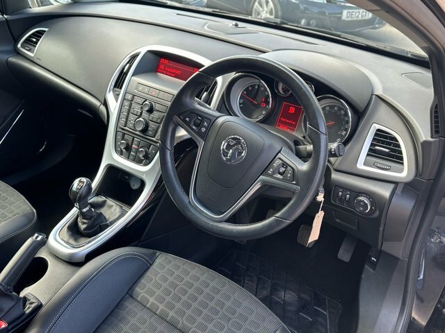 Vauxhall Astra GTC Black #20