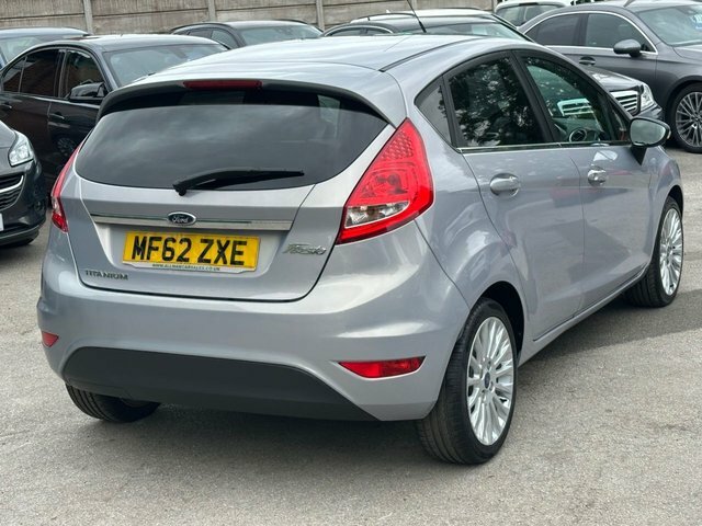 Ford Fiesta 1.4 Titanium Hatchback 130 Gkm Silver #3