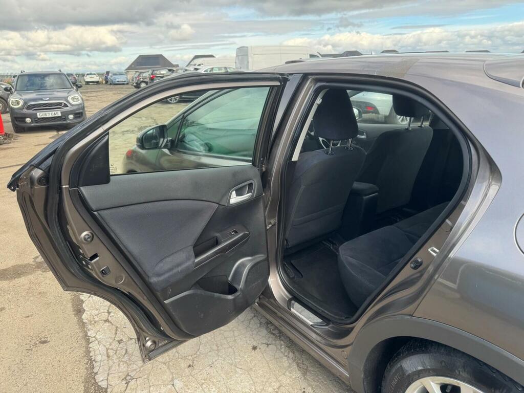 Honda Civic I-dtec Ex 5-Door Grey #36