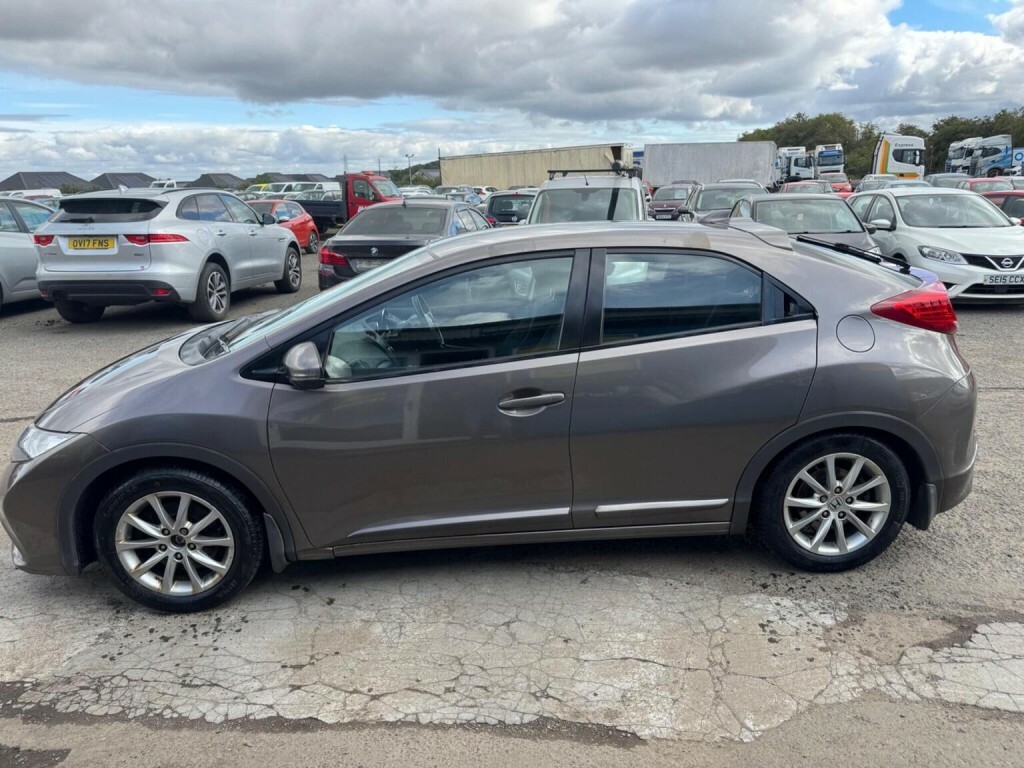 Honda Civic I-dtec Ex 5-Door Grey #55