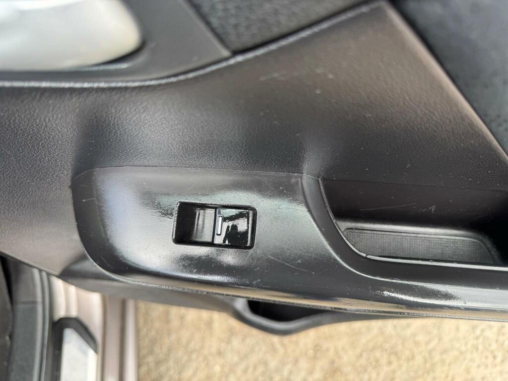 Honda Civic I-dtec Ex 5-Door Grey #23
