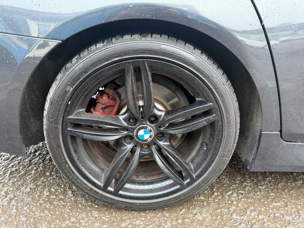 BMW 5 Series Estate 2.0 Grey #29