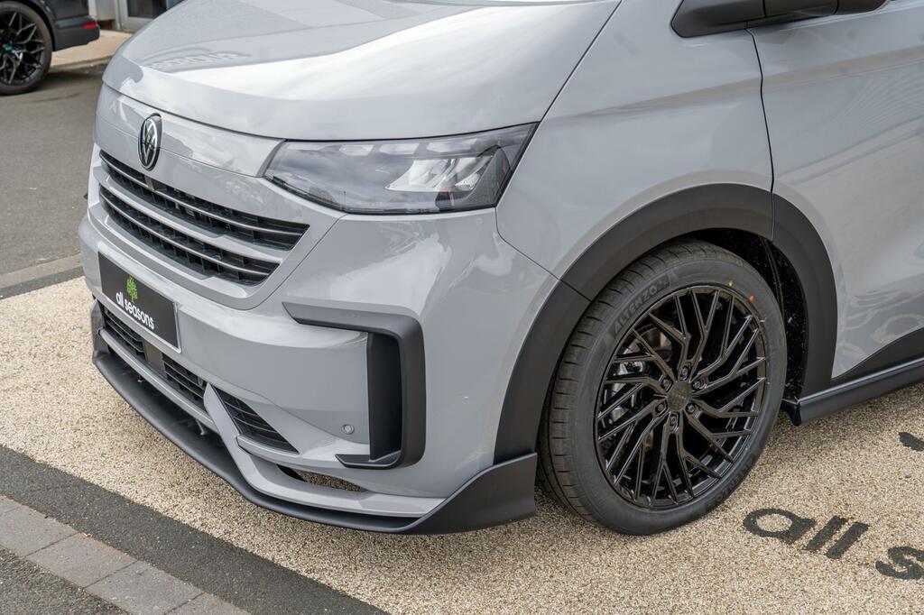 Volkswagen Campervan Swb Dsg Campervan With Tailgate, Led Lights, Rever Grey #2