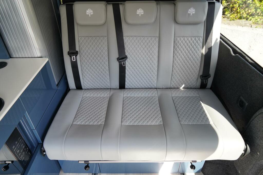 Volkswagen Campervan 2L Startline White #24
