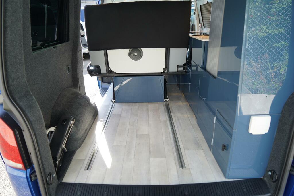 Volkswagen Campervan 2L Startline White #46