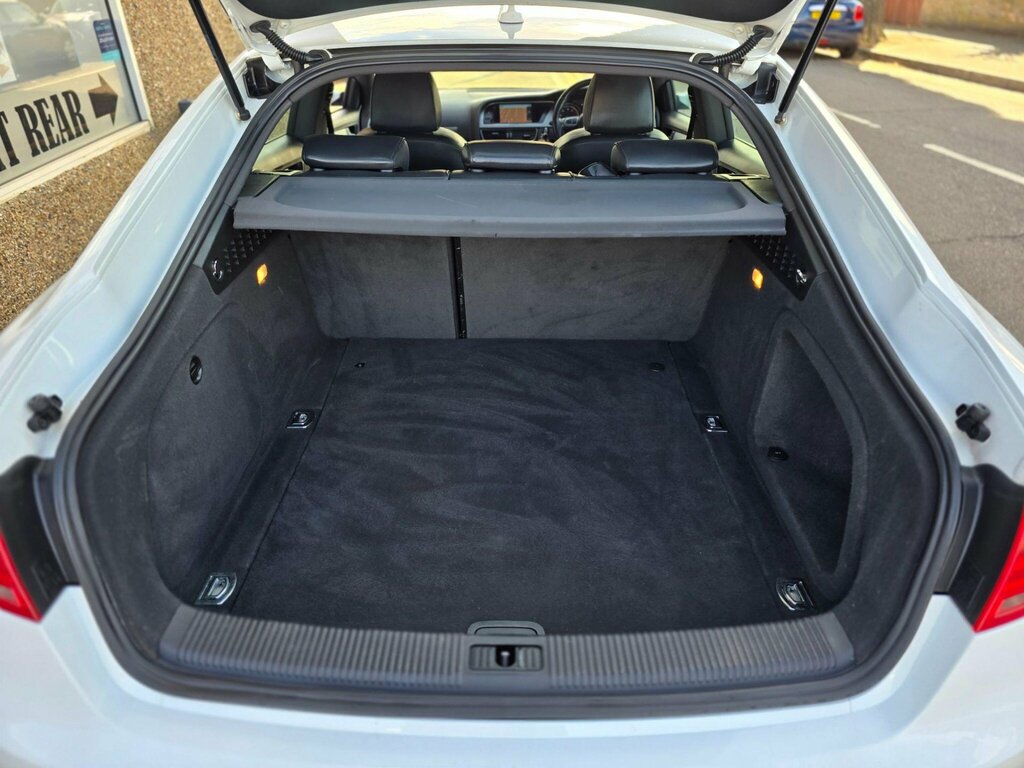 Audi A5 2.0 Tfsi Black Black #31