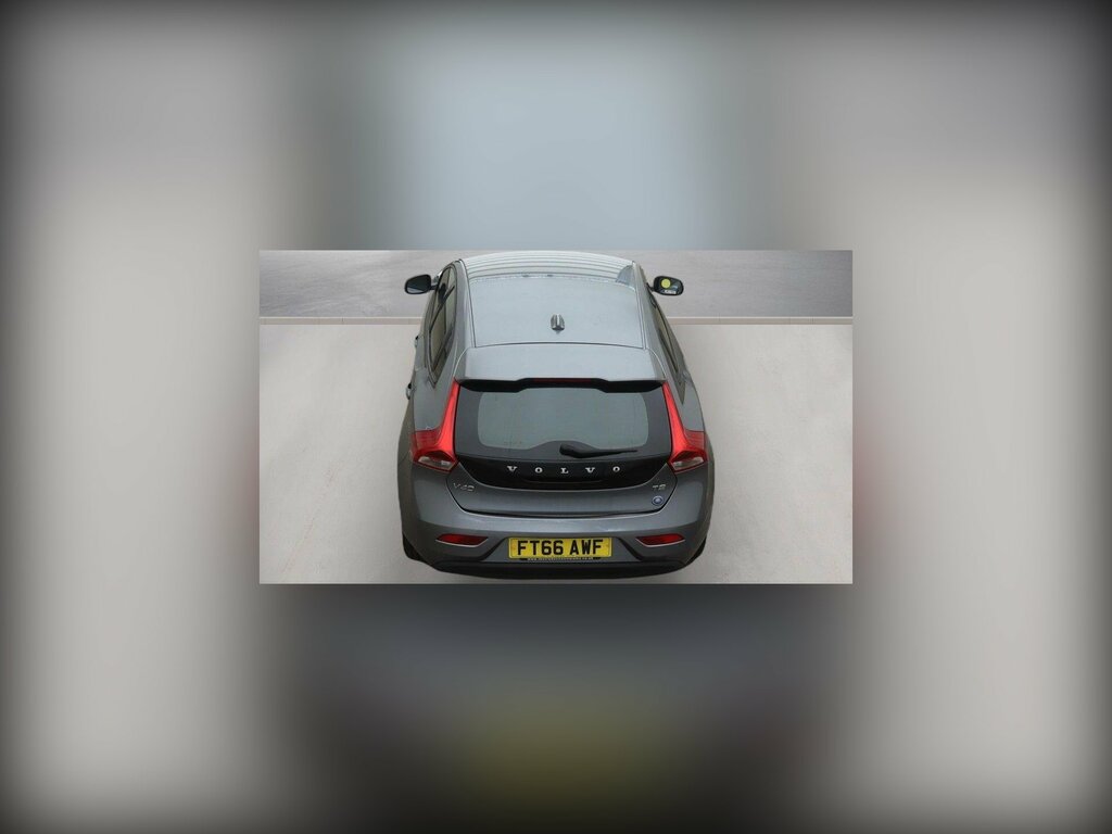 Volvo V40 2.0 T2 Momentum Euro 6 Ss Grey #2