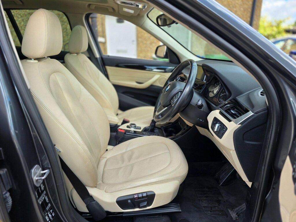 BMW X1 Xdrive20d M Sport Silver #27