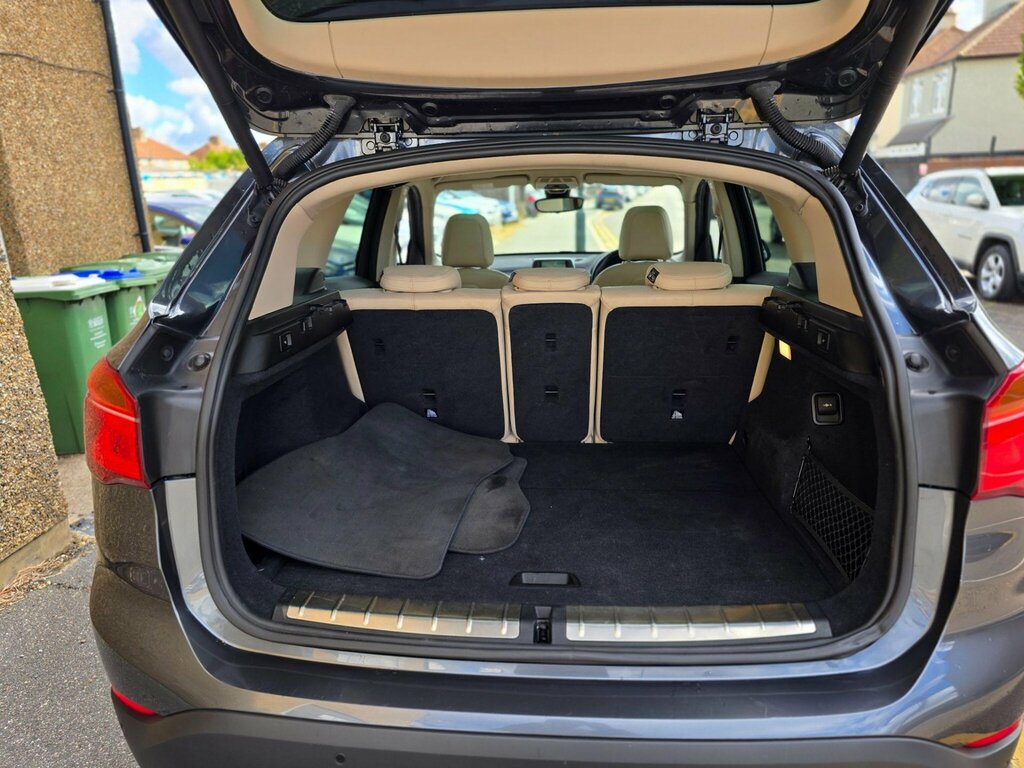 BMW X1 Xdrive20d M Sport Silver #39