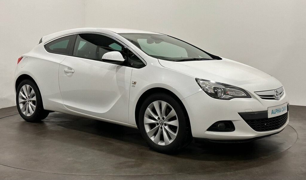 Vauxhall Astra GTC Coupe White