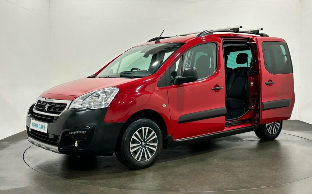 Peugeot Partner Tepee 1.6L Outdoor Red #2