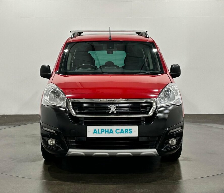 Peugeot Partner Tepee 1.6L Outdoor Red #6
