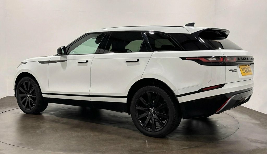 Land Rover Range Rover Velar 2L R-dynamic Hse White #3