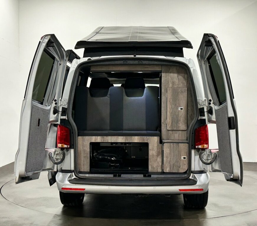 Volkswagen Transporter 2L Highline Silver #6