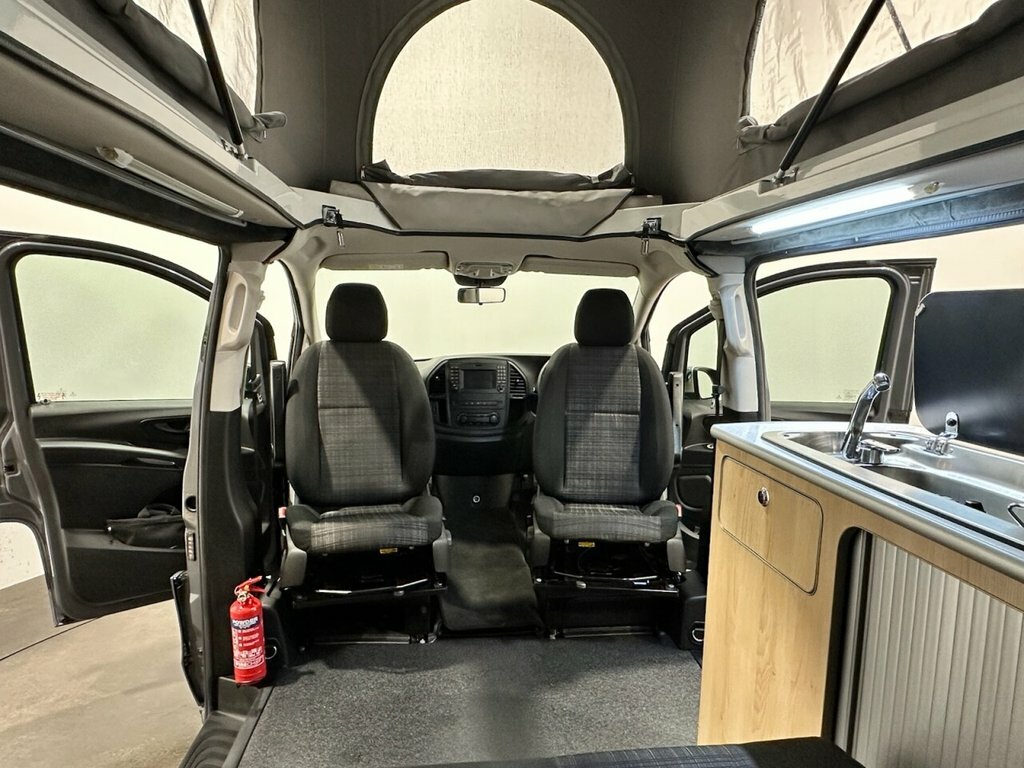 Mercedes-Benz Vito 2.1L Null White #11